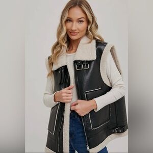 Bluivy Black and Cream Vest